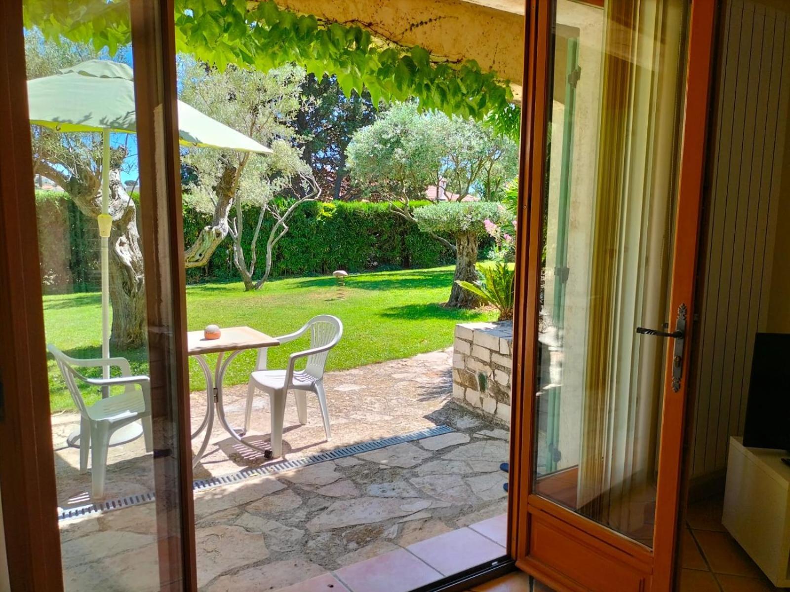 Vacances Carnoux-en-Provence Eksteriør billede